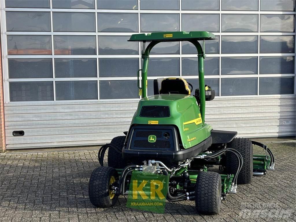 John Deere 8700A Green plæneklippere
