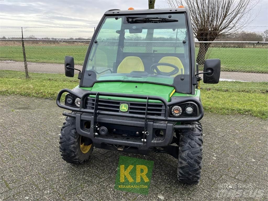 John Deere XUV855D ATV'er