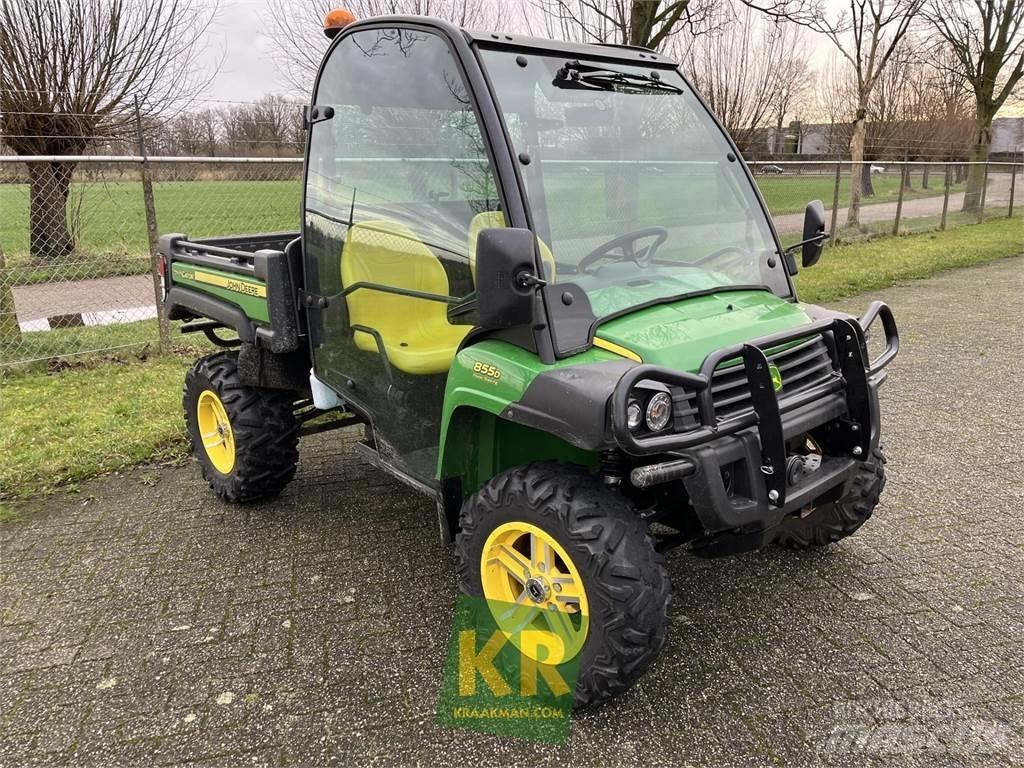 John Deere XUV855D ATV'er