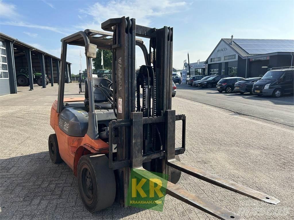 Toyota 02-7FDJF35 Teleskoplæssere til landbrug