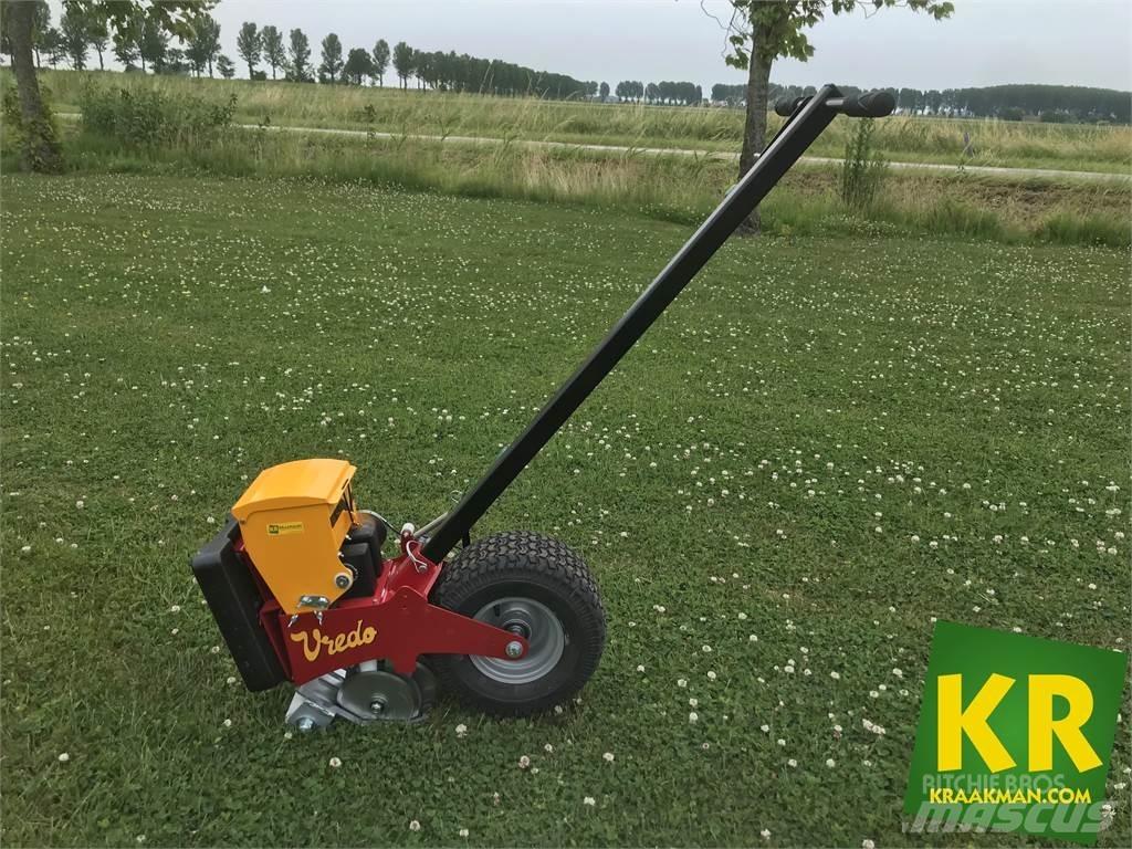 Vredo Turf Buddy Såmaskine