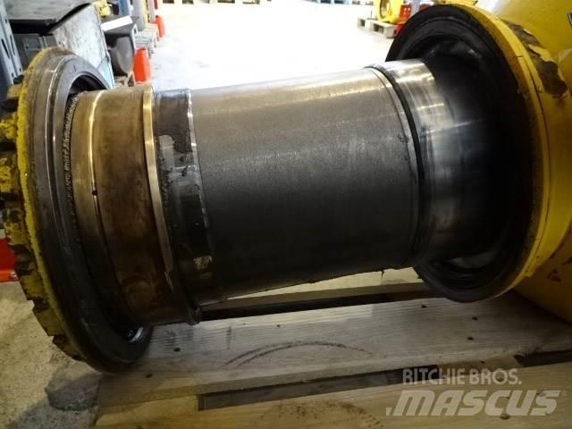 Volvo A40D Drag Chassis og suspension