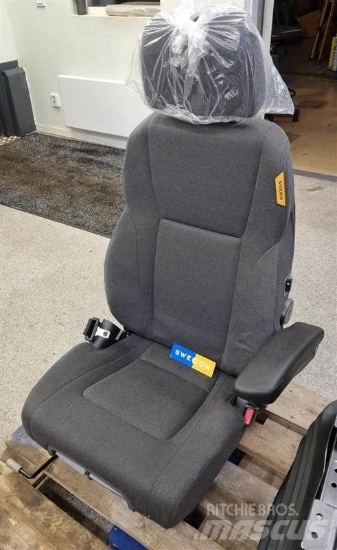 Volvo STOL Kabiner og interiør
