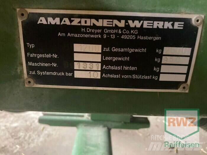 Amazone UF 1200 Trailersprøjter