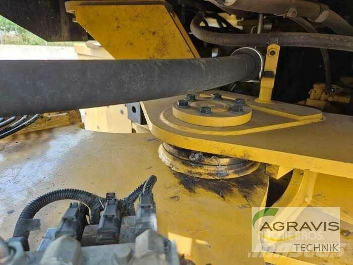 CAT 930 M Læssemaskiner på hjul
