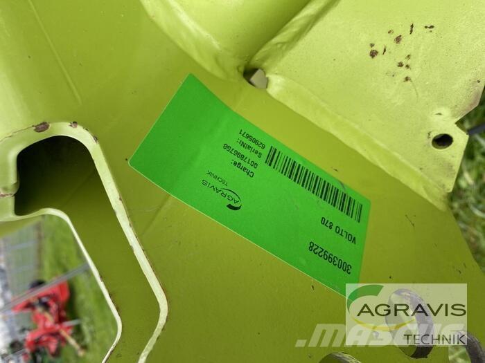 CLAAS VOLTO 870 River og høvendere