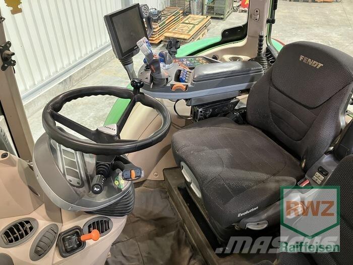 Fendt 700 Vario S4 Traktorer