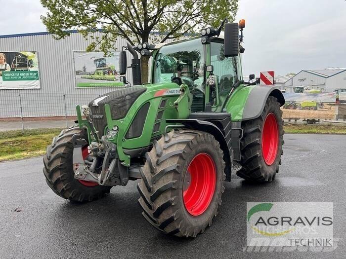 Fendt 714 VARIO S4 Traktorer