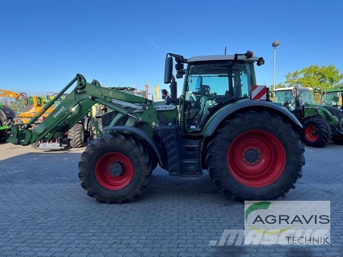Fendt 718 VARIO S4 Traktorer
