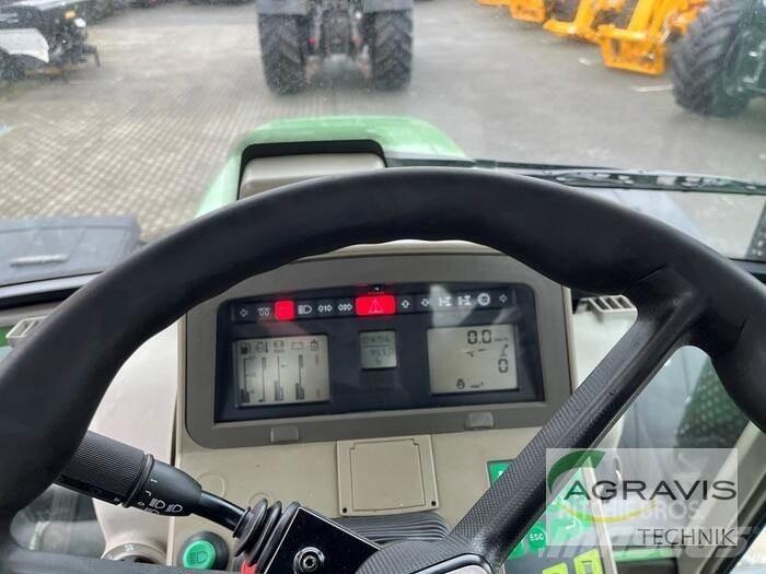 Fendt 820 VARIO Dummy Traktorer