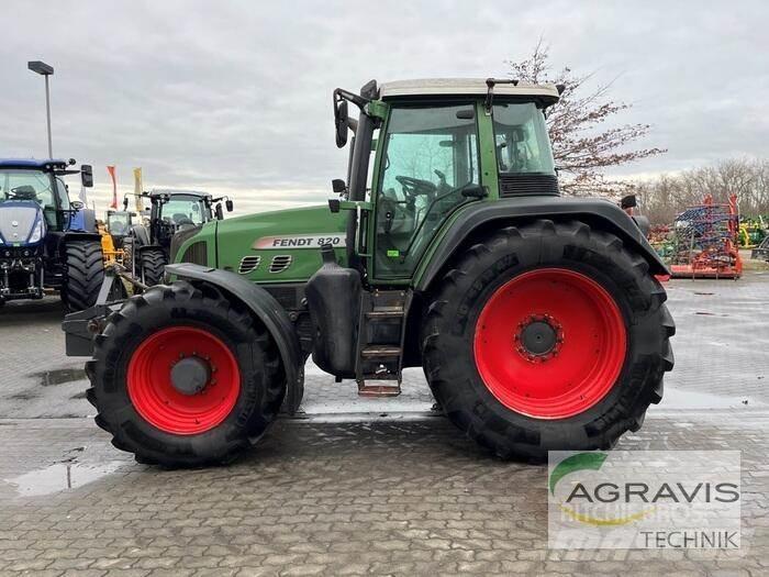 Fendt 820 VARIO Dummy Traktorer