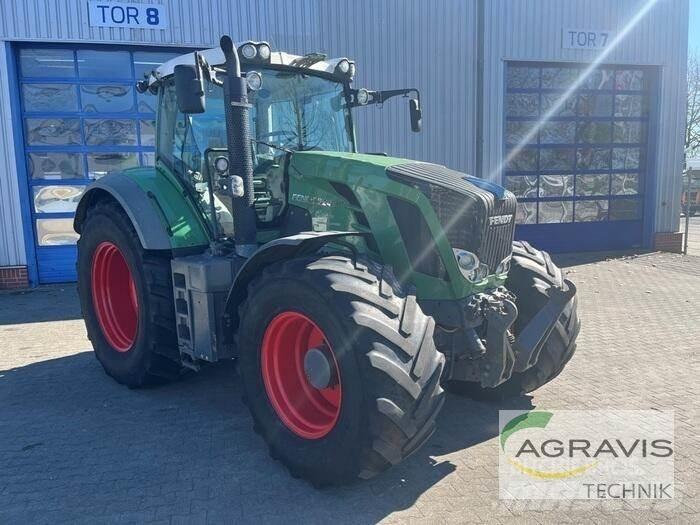 Fendt 824 VARIO SCR Traktorer