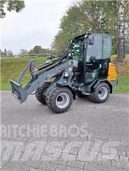 GiANT G2300 HD Læssemaskiner på hjul