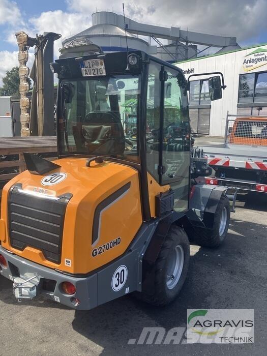 GiANT G2700 HD Læssemaskiner på hjul
