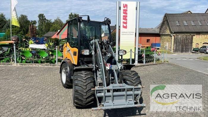 GiANT G5000 Læssemaskiner på hjul