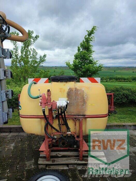 Holder 600Liter Trailersprøjter