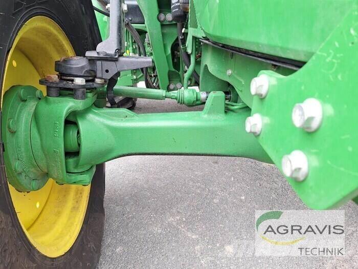 John Deere 5100 R Traktorer