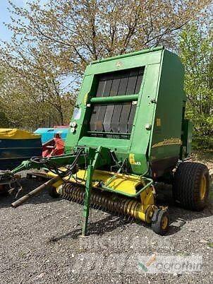 John Deere 592 MAXICUT Rundballe-pressere