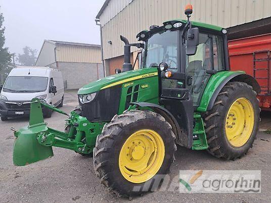 John Deere 6120M Traktorer