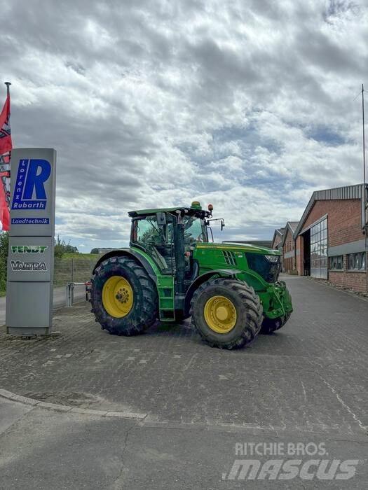 John Deere 6210 R Traktorer