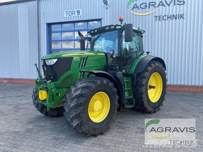 John Deere 6215 R Traktorer