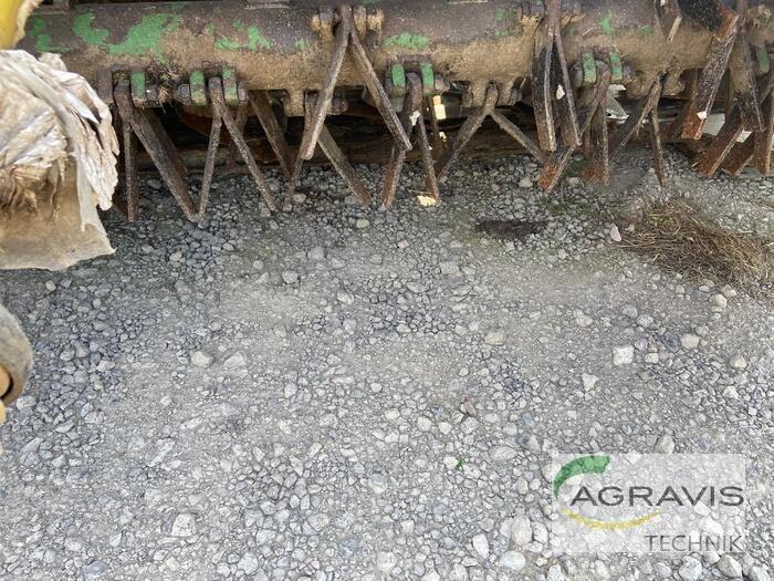 John Deere CC228A Græsslåmaskiner