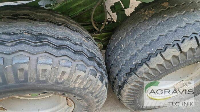 Krone BIG PACK 120-80 Pressere til firkantede baller