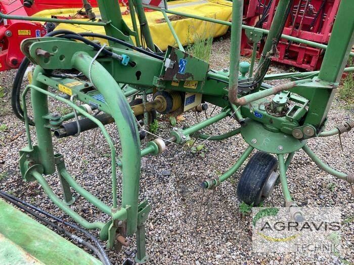 Krone KW 7.70/6 River og høvendere