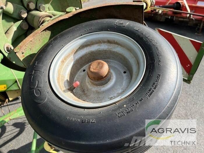 Krone KW 7.70/6 River og høvendere