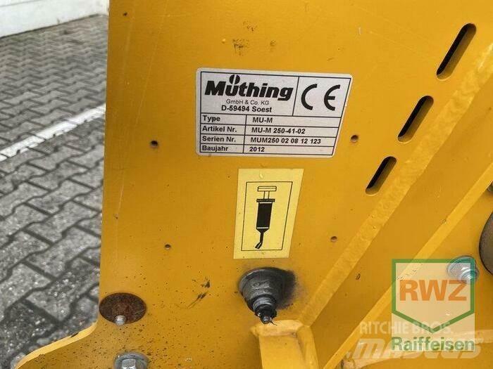 Müthing MU-M 250 Andre jordbearbejdningsmaskiner og andet tilbehør