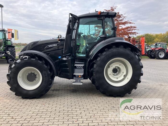 Valtra T 235 D Traktorer