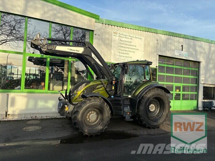 Valtra T175eA Traktorer
