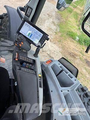 Valtra T234 VERSU Traktorer