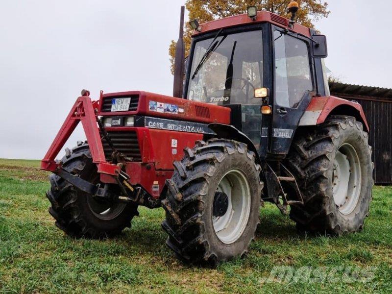 Case IH 844 XL Traktorer