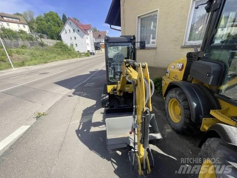 CAT 302CR-05A Minigravemaskiner