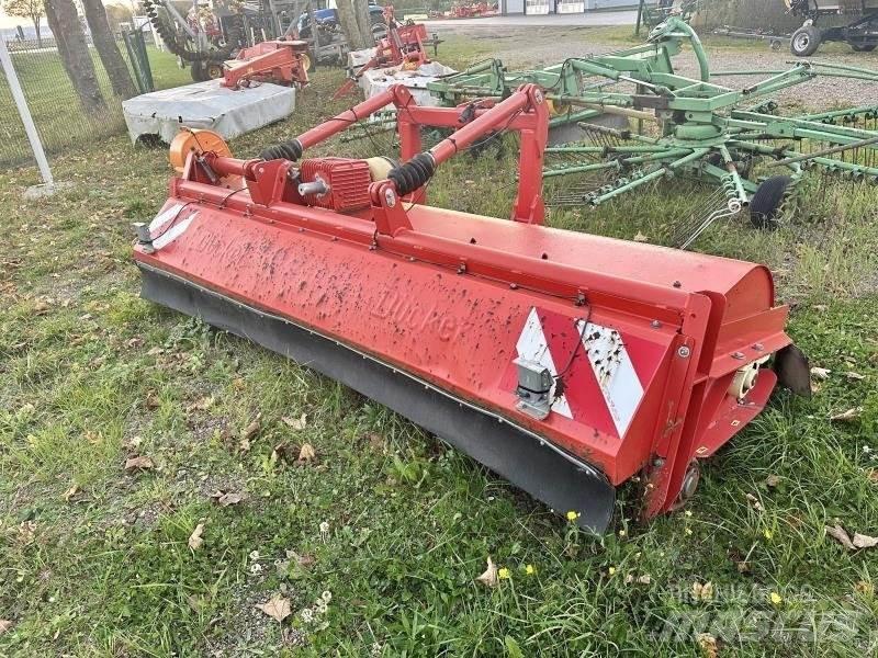 Dücker UM 30 Kompostvendere