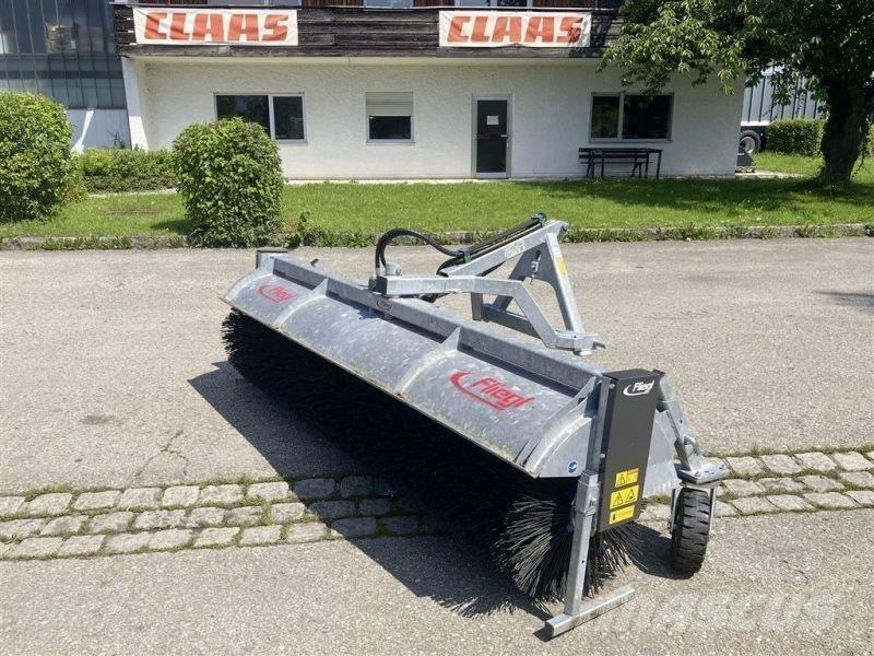Fliegl TYP 700 Fejemaskiner