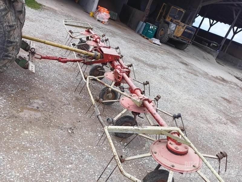 Kuhn GF 671 River og høvendere