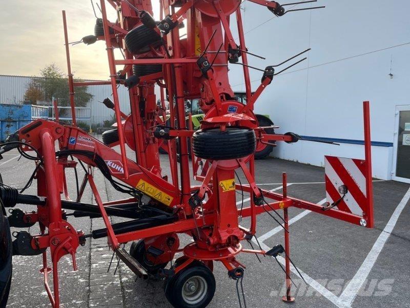 Kuhn GF 8702 River og høvendere