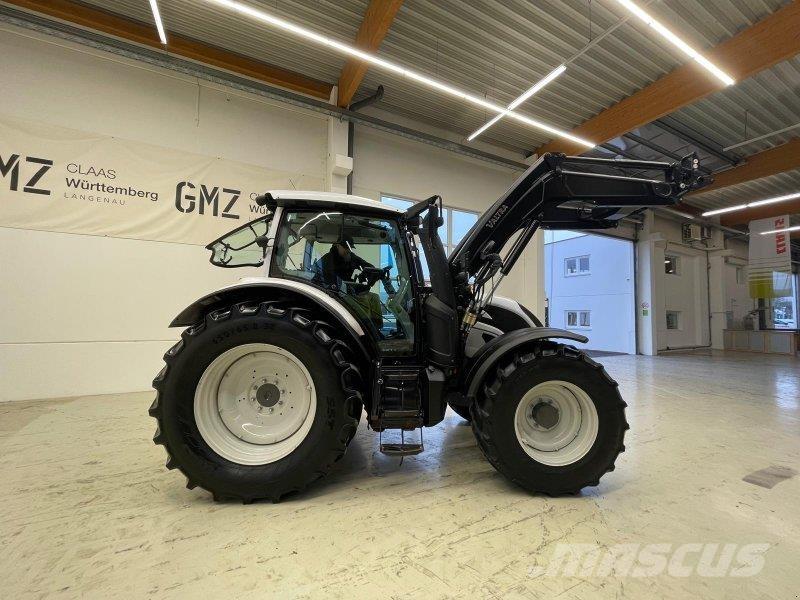 Valtra N154 Traktorer