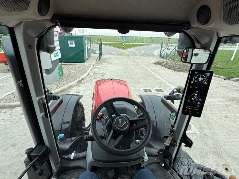 Valtra T235A Traktorer