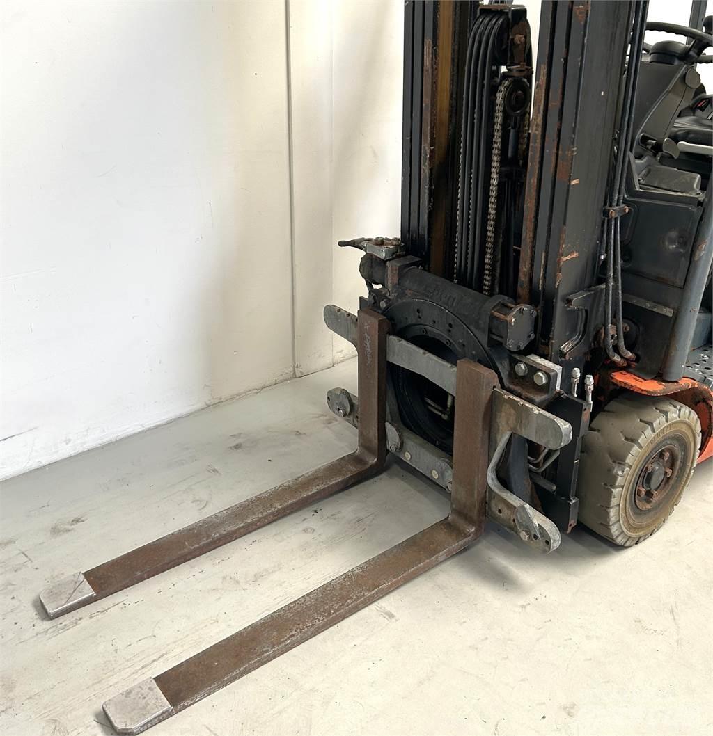 Toyota 8FBE18T El gaffeltrucks