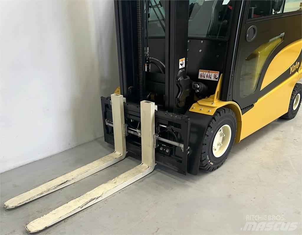 Yale ERP30VL (LWB) El gaffeltrucks