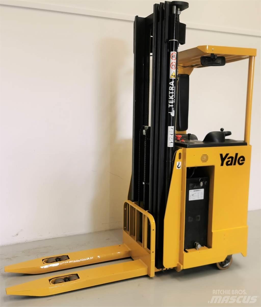 Yale MS15S Selvkørende stablere