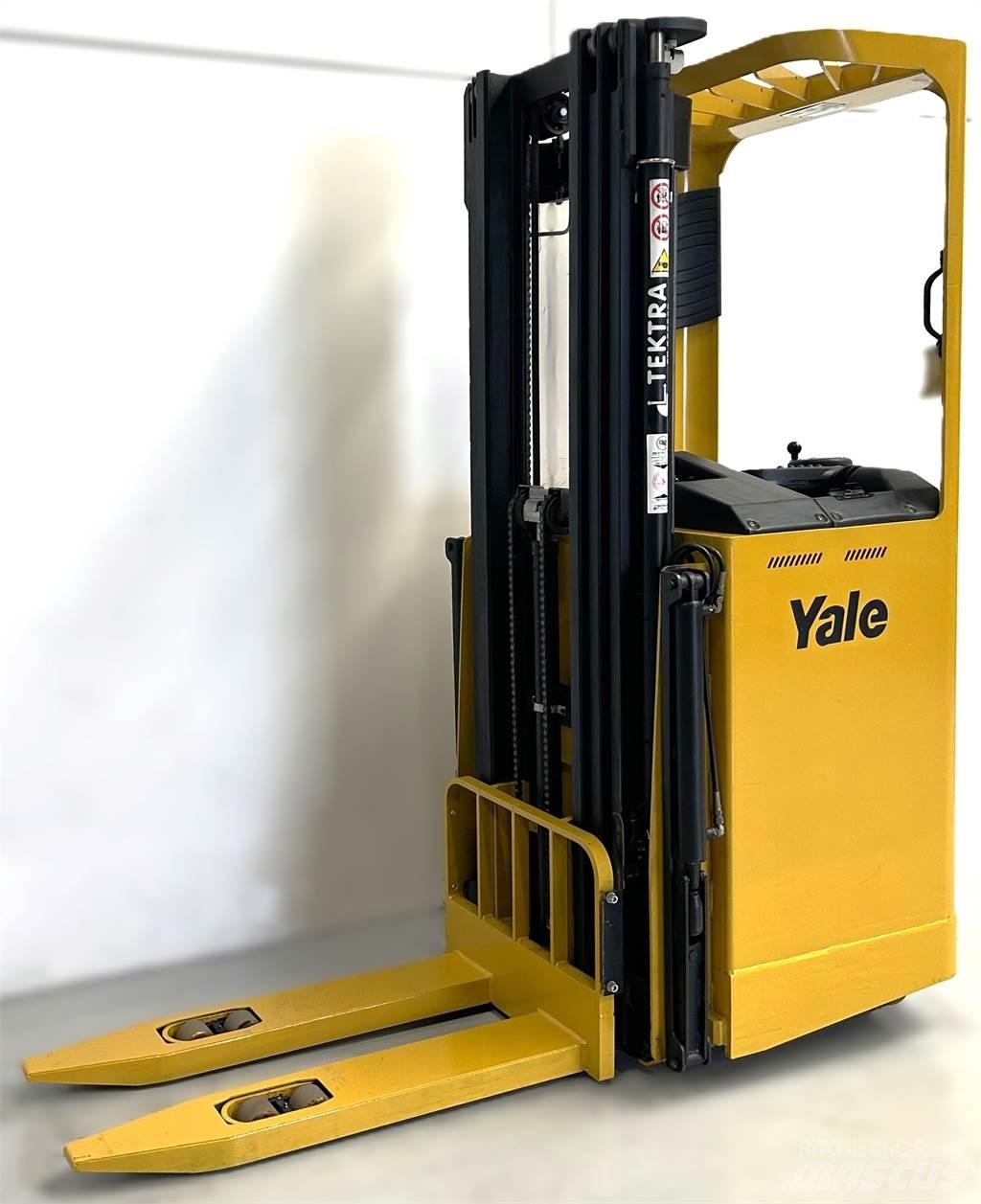 Yale SMS12S Selvkørende stablere