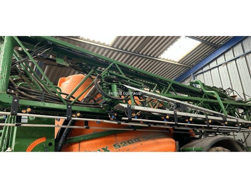 Amazone UX5200 Trailersprøjter