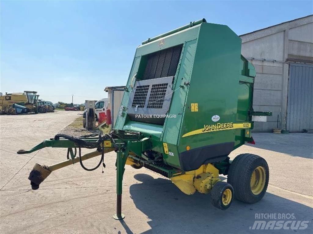 John Deere 592 Rundballe-pressere
