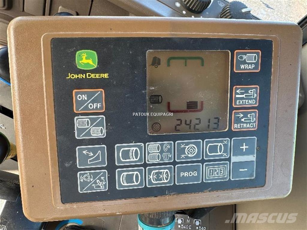 John Deere 864 Rundballe-pressere