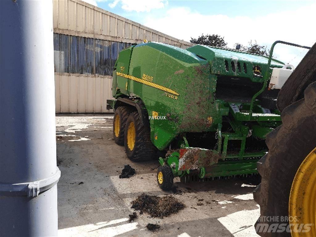 John Deere C441R Pakkemaskiner