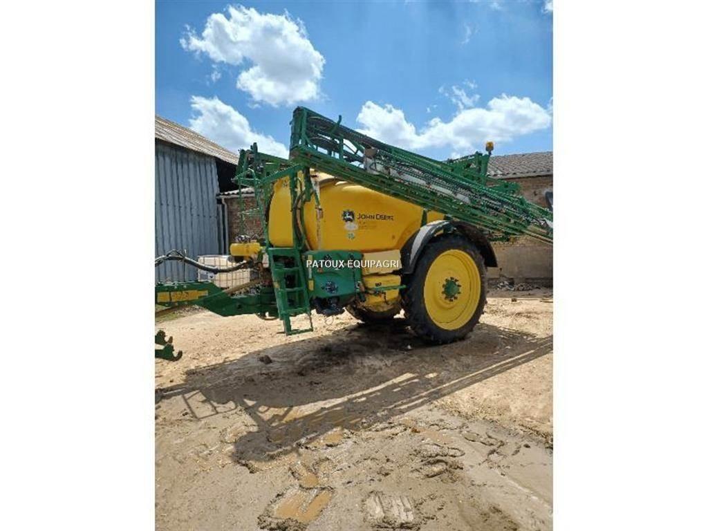 John Deere M740i Trailersprøjter
